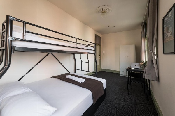 Sydney Central Inn image 3