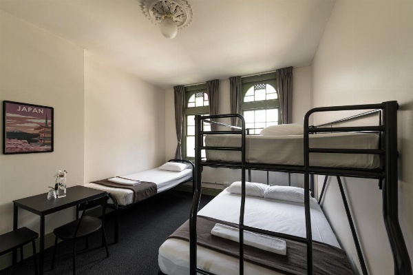 Sydney Central Inn image 4